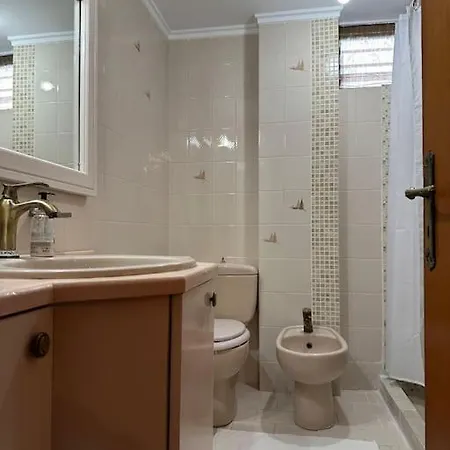 Cafe Retreat * Kato Panayia