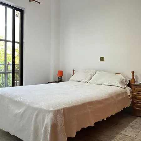 بيت للعطل Cafe Retreat